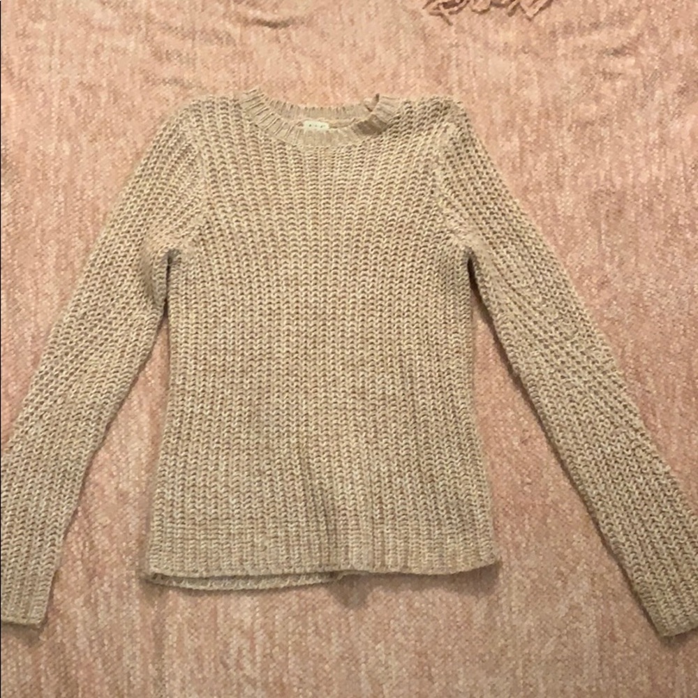 Light pink knit sweater